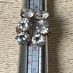 AVIVA CARMY PRE-LOVED AUTHENTIC CZ GOLD-PLATED STERLING SILVER CLUSTER RING
